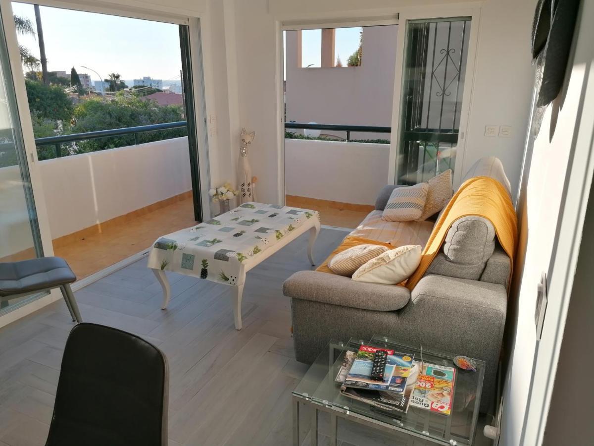 Appartement Moderne Pour 6 Adultes Benalmádena Zewnętrze zdjęcie