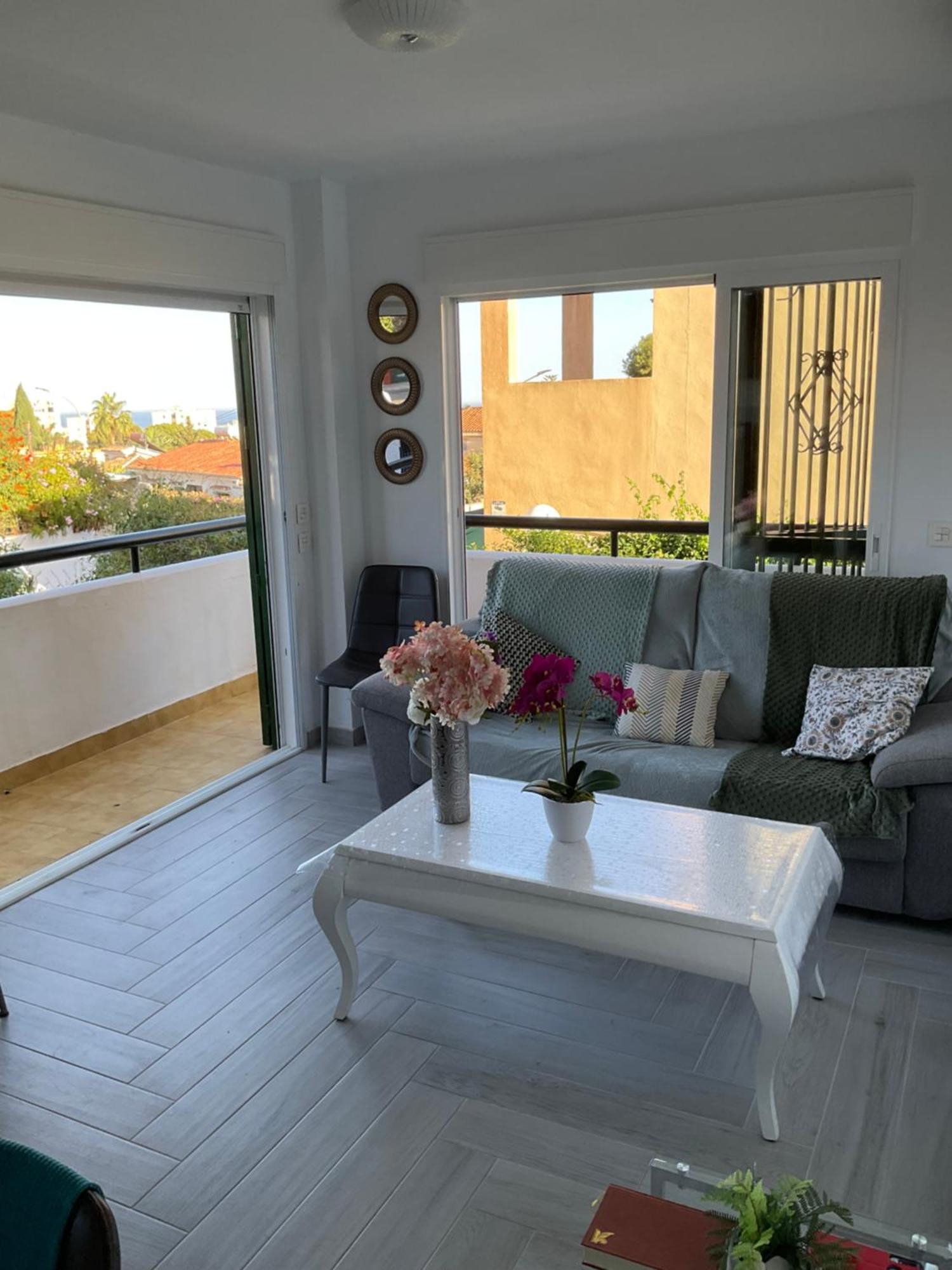 Appartement Moderne Pour 6 Adultes Benalmádena Zewnętrze zdjęcie
